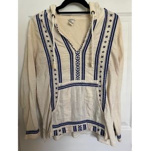 Forever 21 | long sleeve Aztec pattern